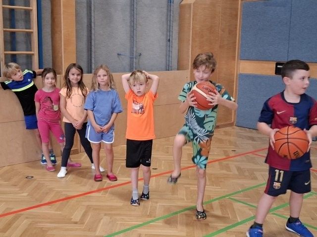 Basketball4