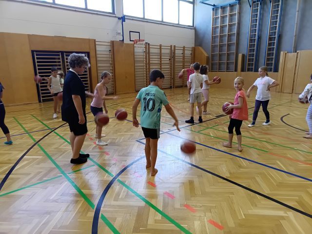 Basketball2